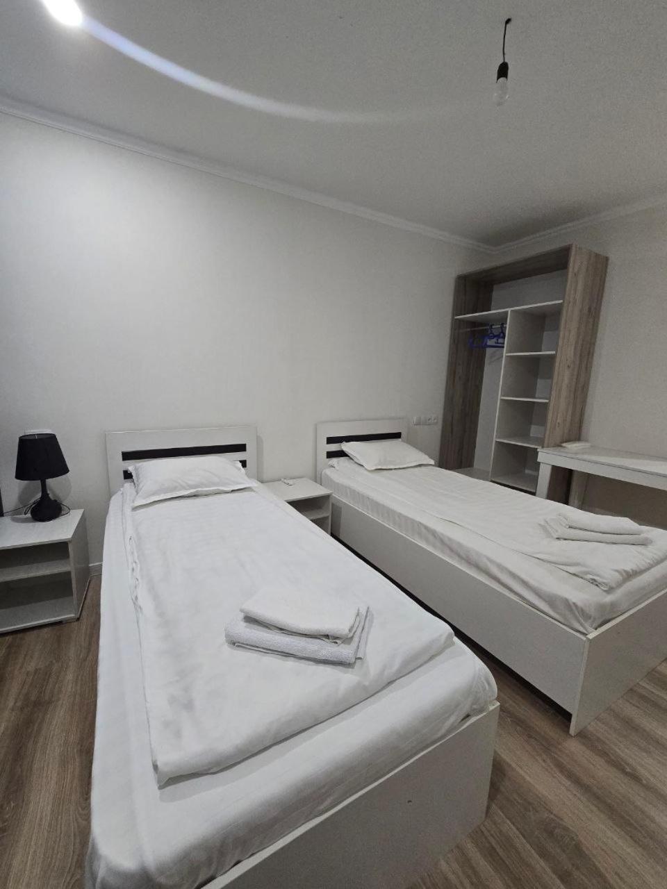 Guesto Hostel Tasjkent Eksteriør bilde