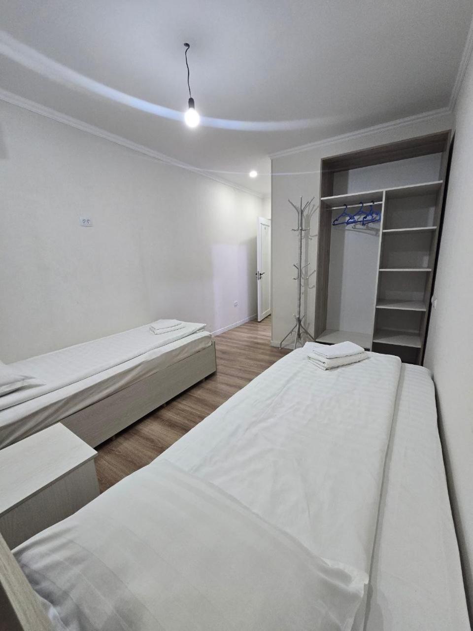 Guesto Hostel Tasjkent Eksteriør bilde